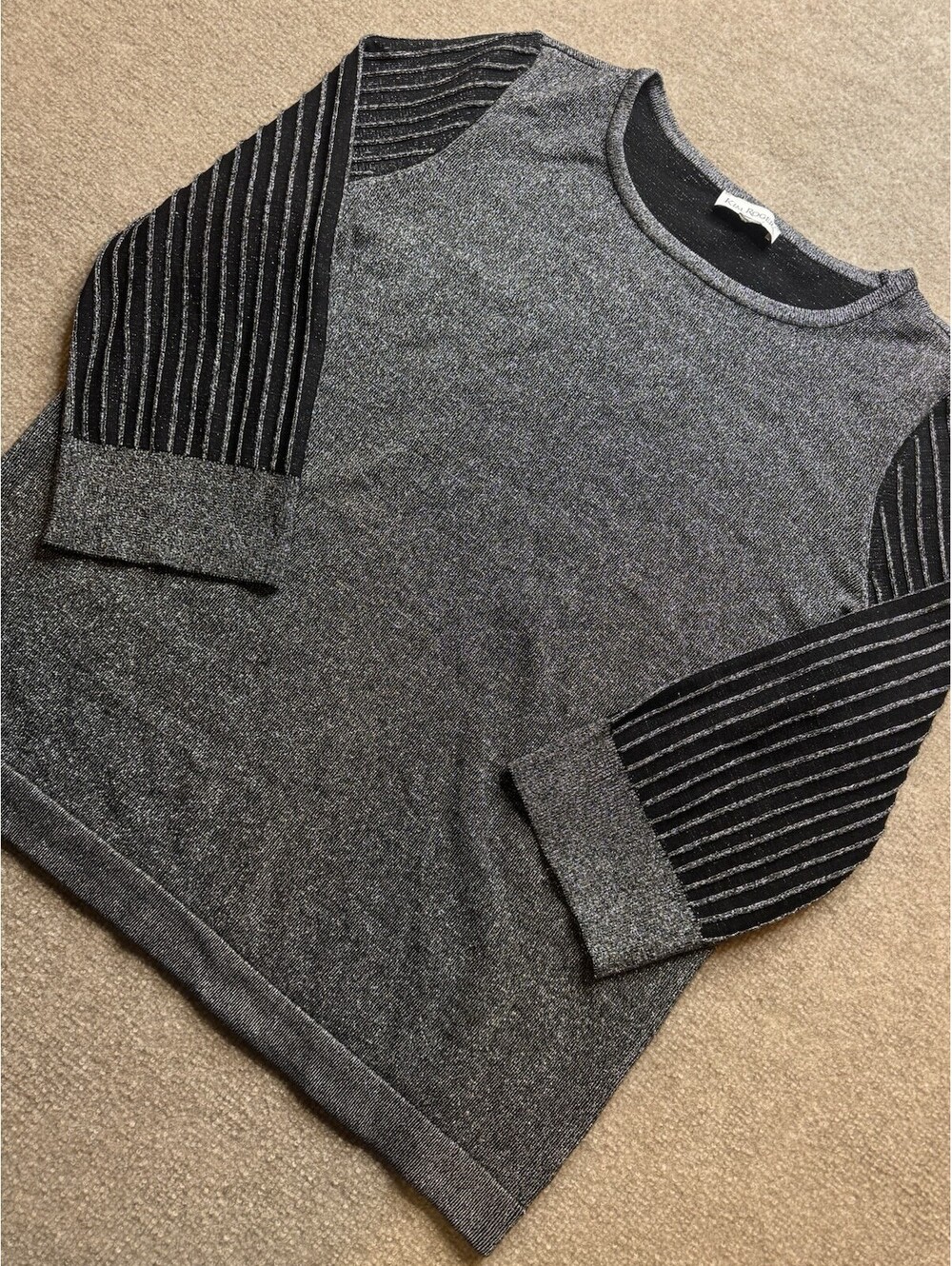 Kim Rogers Women's 1x Silver/Black Long Sleeve Top (1018)